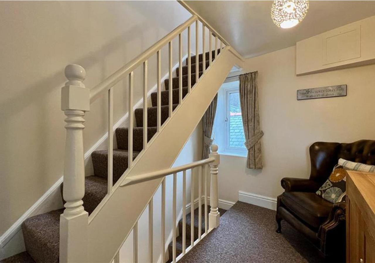 Luxury 4 Bedroom Seaside Apartment - Glan Y Werydd House Barmouth Exterior photo